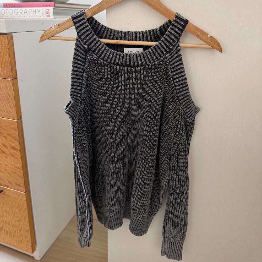 Gray Cold Shoulder Sweater Cozy Chunky Knit Soft Lounge Minimalist Casual Chic ✨